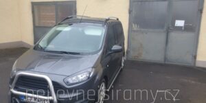 TA Boční nerezové nášlapy - tyč, průměr trubky 63mm pro Ford Transit Connect 2018