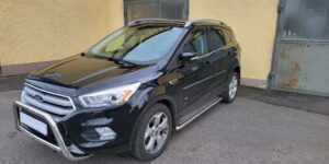 TA Boční ochranné nerezové celonášlapy pro Ford Kuga 2017