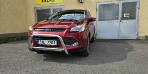 TA Přední ochranný nerezový rám pro Ford Kuga 2017
