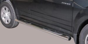 Boční ochranné nerezové nášlapy s plastovými prolisy - tyč