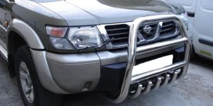 Přední ochranný nerezový rám pro Nissan Patrol