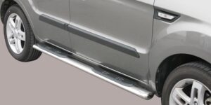 Boční ochranné oválné nerezové nášlapy s plastovými prolisy