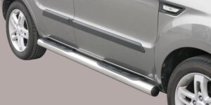 Boční ochranné nerezové nášlapy s plastovými prolisy - tyč