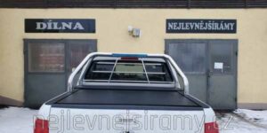 TA Zatahovací hliníková roleta s ochranným rámem a mříží pro Volkswagen Amarok