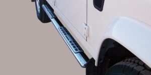 Boční ochranné oválné nerezové nášlapy s hliníkovými prolisy