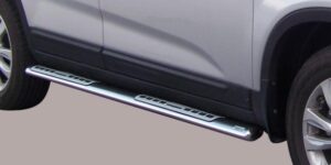 Boční ochranné oválné nerezové nášlapy s hliníkovými prolisy