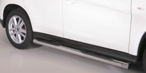 Boční ochranné nerezové nášlapy s plastovými prolisy Mitsubishi ASX 2013-