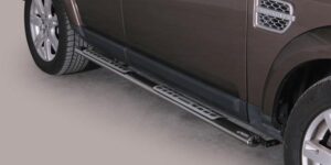 Boční ochranné oválné nerezové nášlapy s hliníkovými prolisy