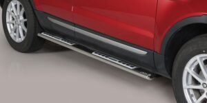 Boční ochranné oválné nerezové nášlapy s hliníkovými prolisy