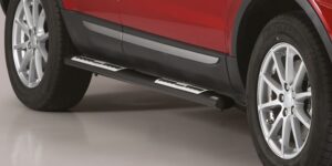 Boční ochranné oválné nerezové nášlapy s hliníkovými prolisy