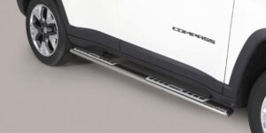 Boční ochranné oválné nerezové nášlapy s hliníkovými prolisy