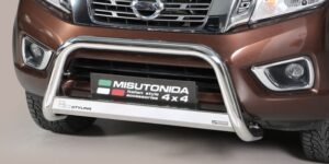 Přední ochranný nerezový rám pro Nissan Navara
