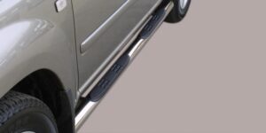 Boční ochranné nerezové nášlapy s plastovými prolisy - tyč