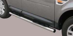 Boční ochranné nerezové nášlapy s plastovými prolisy - tyč