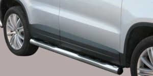 MI Boční ochranné nerezové nášlapy s plastovými prolisy pro Volkswagen Tiguan