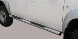 Boční ochranné nerezové nášlapy s plastovými prolisy - tyč