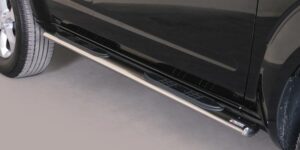 Boční ochranné oválné nerezové nášlapy s plastovými prolisy Nissan Pathfinder/Navara