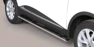 MI Boční ochranné oválné nerezové nášlapy s hliníkovými prolisy pro Renault Kadjar