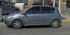 Boční nášlapy (trubky, nerezové) pro Renault Sceni