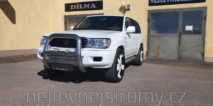 TA Boční celonášlapy nerezové pro Toyota Land Cruiser 100