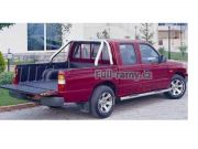 Boční ochranné oválné nerezové nášlapy s plastovými prolisy