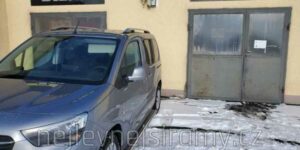 TA Boční ochranné nerezové celonášlapy pro Citröen Berlingo/Peugeot Rifter/Toyota Proace City