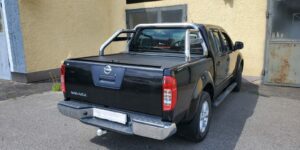 Zadní nerezový rám na korbu Nissan Navara