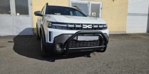 TA Přední ochranný nerezový rám černý pro Dacia Duster 2024>