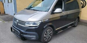 TA Přední ochranný nerezový rám s plechem,černý pro VW T6.1