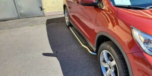 MI Boční ochranné nerezové celonášlapy pro Honda CRV 2012