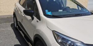 MI Boční nerezové nášlapy - trubky s plastovými prolisy pro Renault Captur 2018