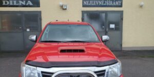 Deflektor přední kapoty pro Toyota Hilux