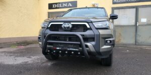 TA Přední ochranný nerezový rám se zuby černý pro Toyota Hilux