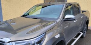 TA Boční ochranné nerezové nášlapy matné pro Toyota Hilux 2021