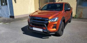 TA Přední ochranný nerezový rám černý do stran pro Isuzu D-Max