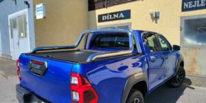 TA Zadní ochranná zatahovaci roleta uzamykatelná pro Toyota Hilux