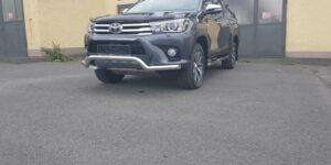 ST Přední ochranný nerezový rám-tyč pro Toyota Hilux