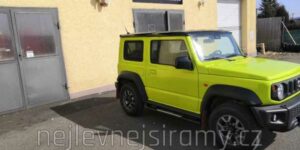 MI Boční ochranné oválné černé nášlapy s hliníkovými prolisy pro Suzuki Jimny 2018