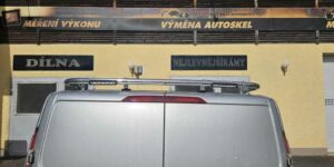 ME Zadní nerezový rám na střechu s LED světly pro Ford Transit 2014